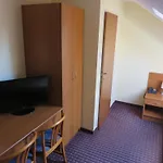 Arnold Hotel
