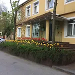 阿诺德酒店